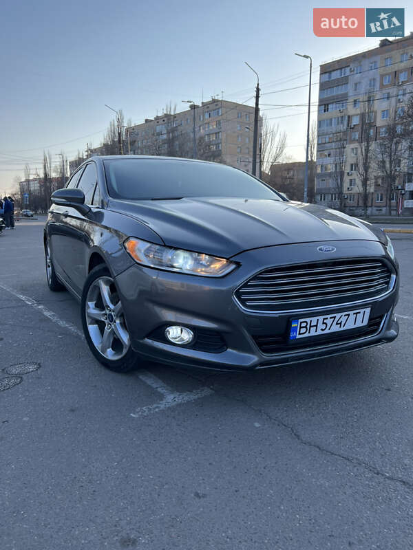 Ford Fusion 2014