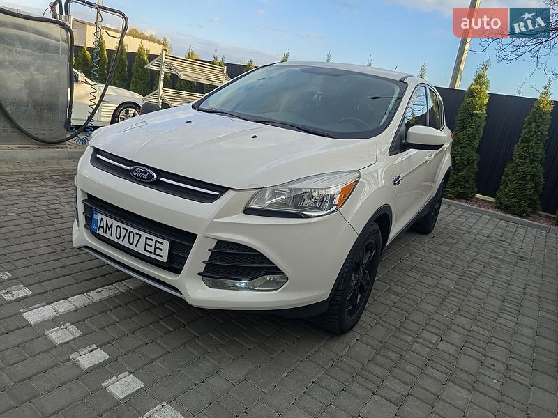 Ford Escape 2014