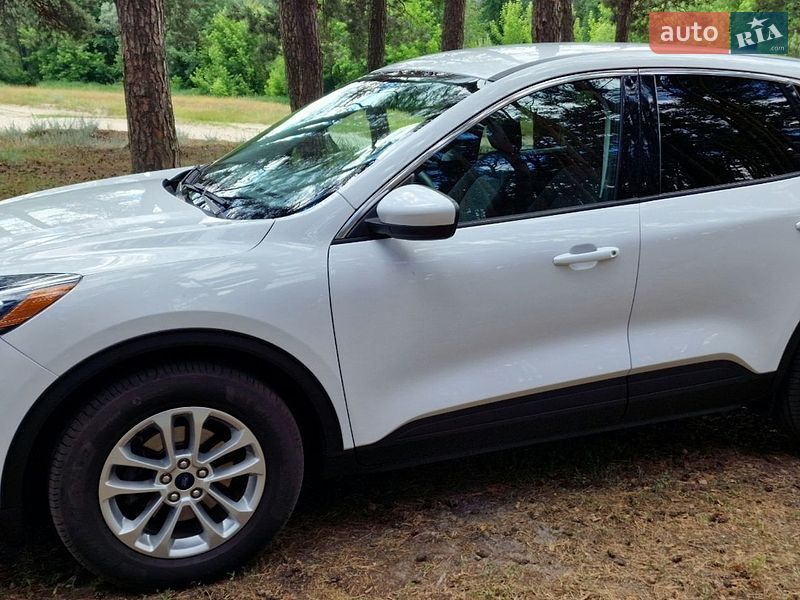 Ford Escape 2021