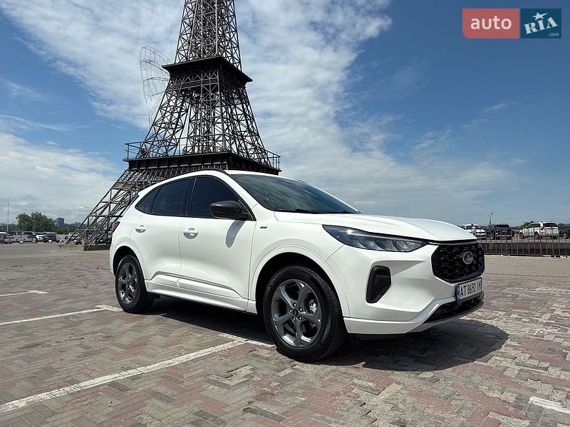 Ford Escape 2024
