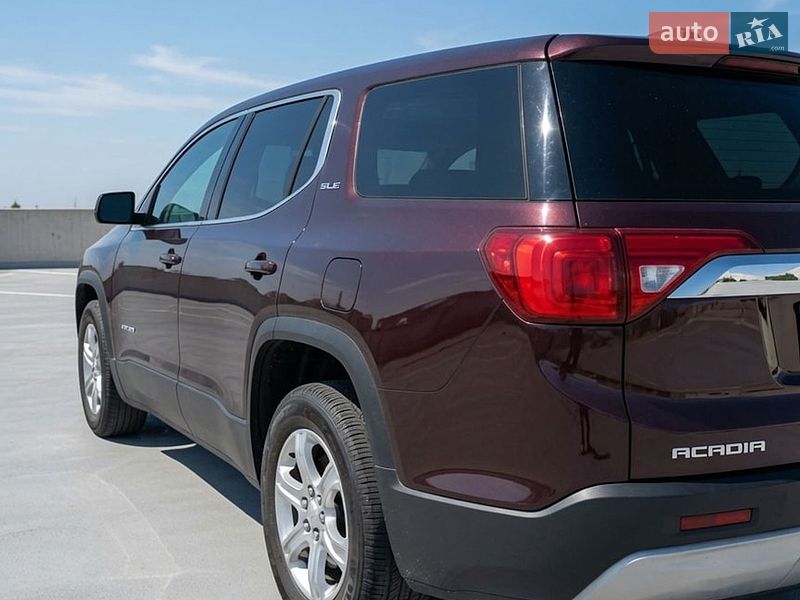 GMC Acadia 2016