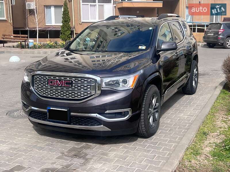 GMC Acadia 2018