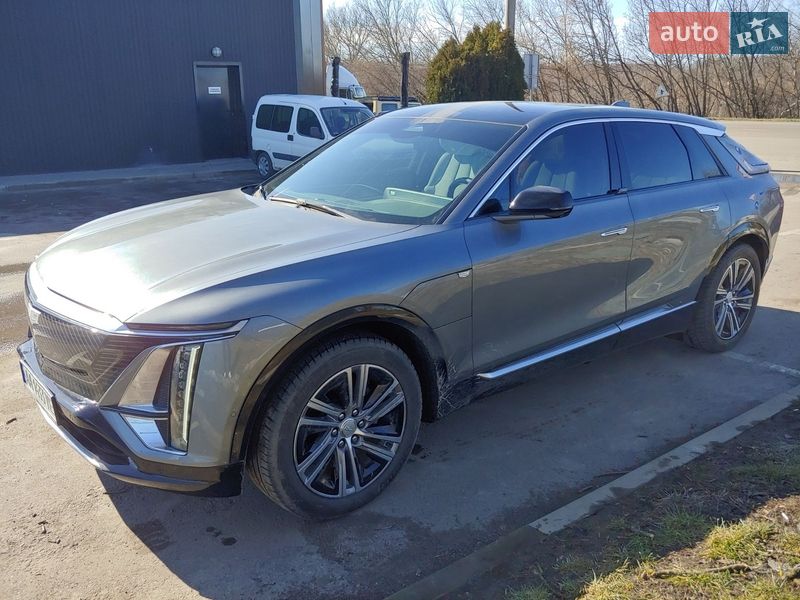 Cadillac Lyriq 2023