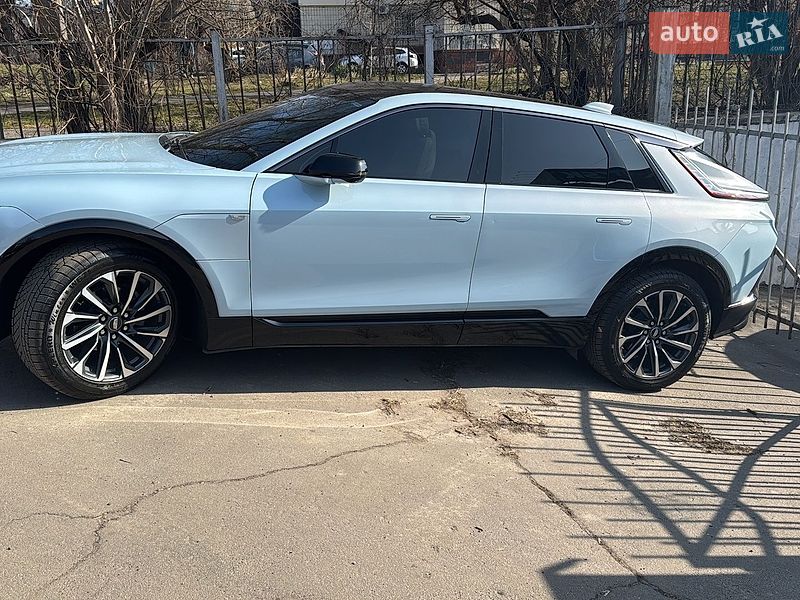 Cadillac Lyriq 2023