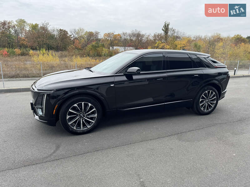 Cadillac Lyriq 2023