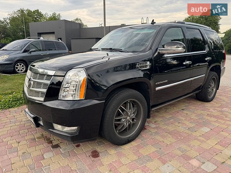 Cadillac Escalade 2011
