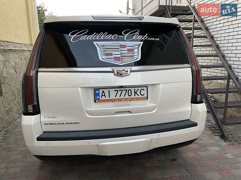 Cadillac Escalade 2015