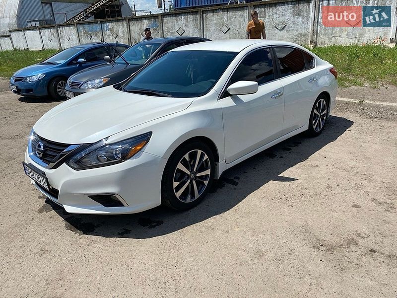Nissan Altima 2016