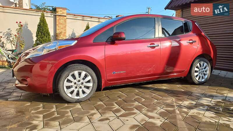 Nissan Leaf 2015