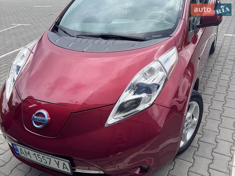 Nissan Leaf 2014