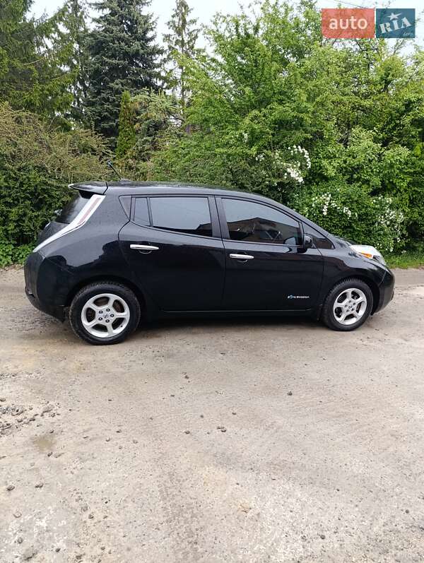 Nissan Leaf 2013