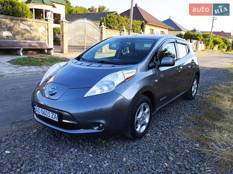 Nissan Leaf 2014