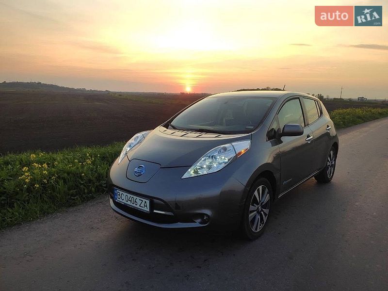 Nissan Leaf 2014