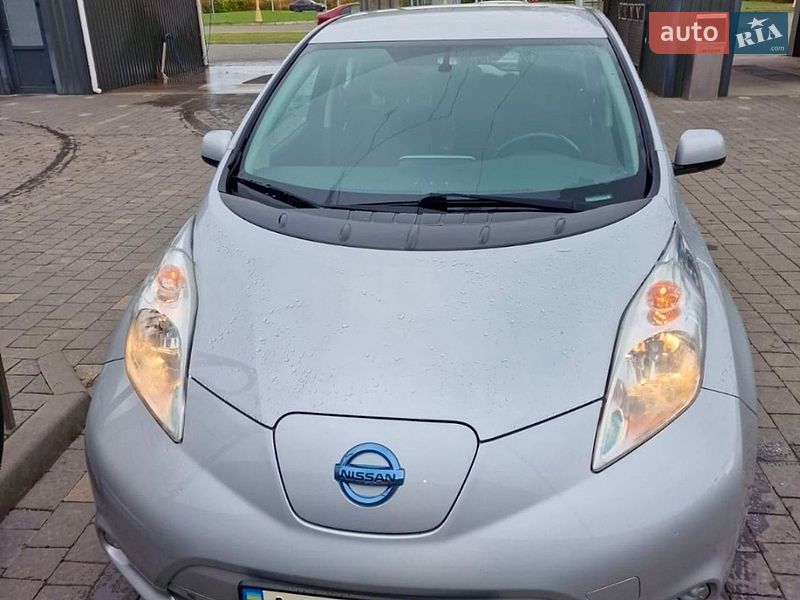 Nissan Leaf 2015