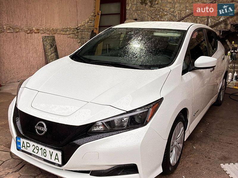 Nissan Leaf 2023