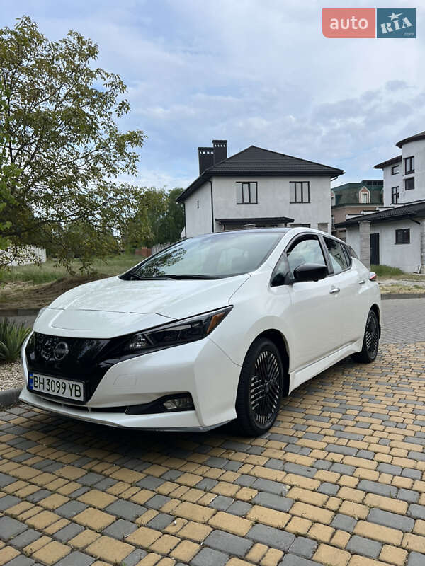Nissan Leaf 2023
