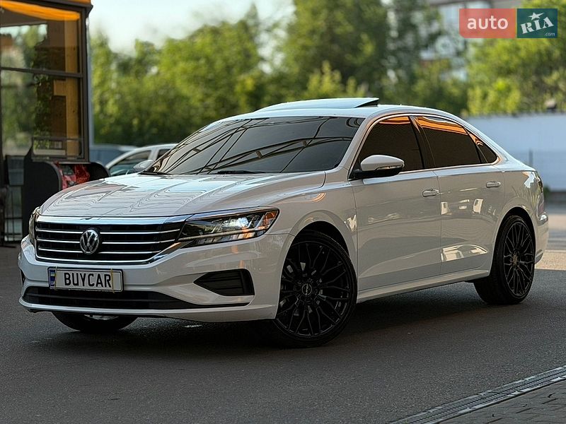 Volkswagen Passat 2021