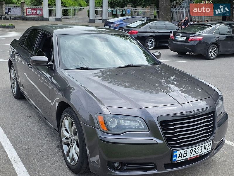 Chrysler 300 2014