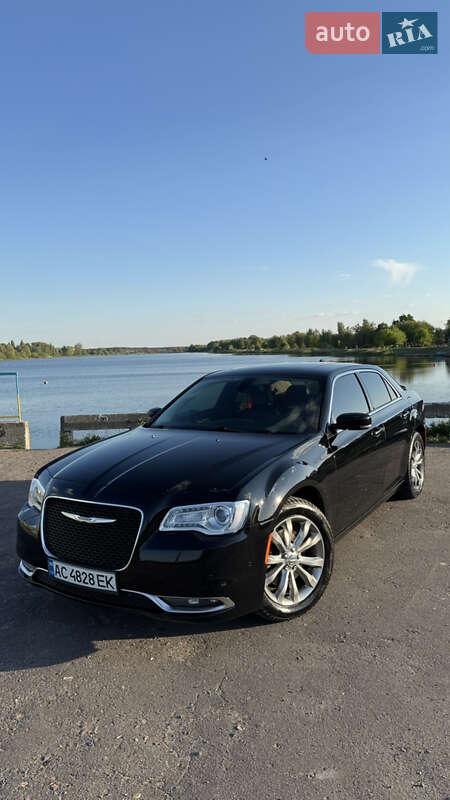 Chrysler 300C 2016