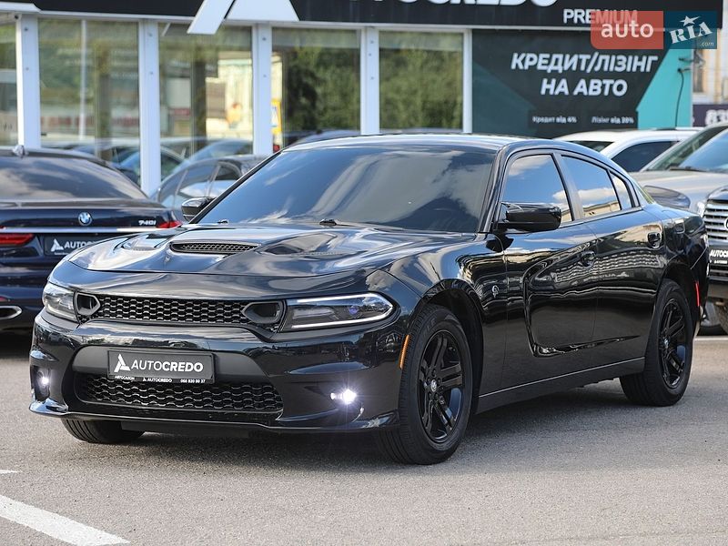 Dodge Charger 2020