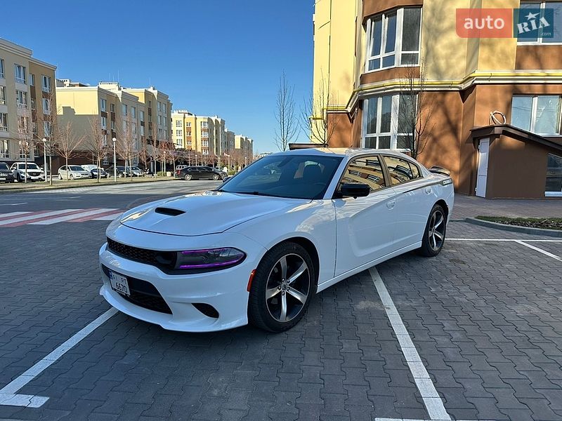 Dodge Charger 2015