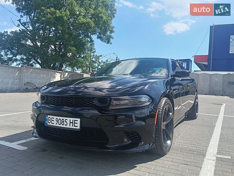 Dodge Charger 2019