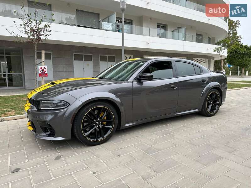 Dodge Charger 2019