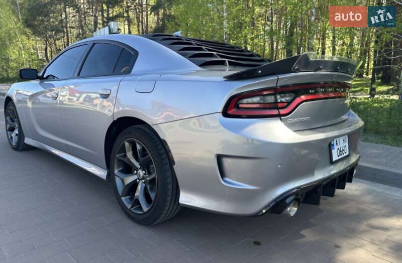 Dodge Charger 2017