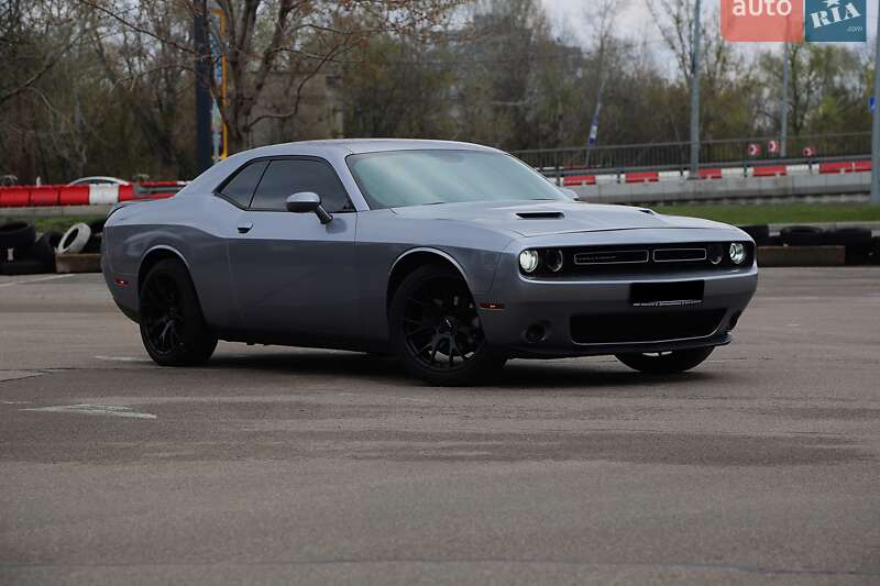 Dodge Challenger 2016