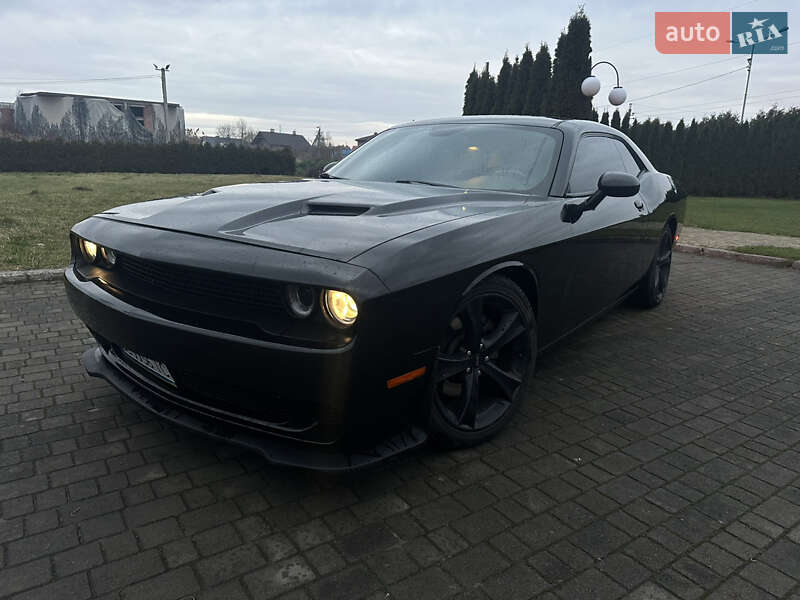 Dodge Challenger 2016