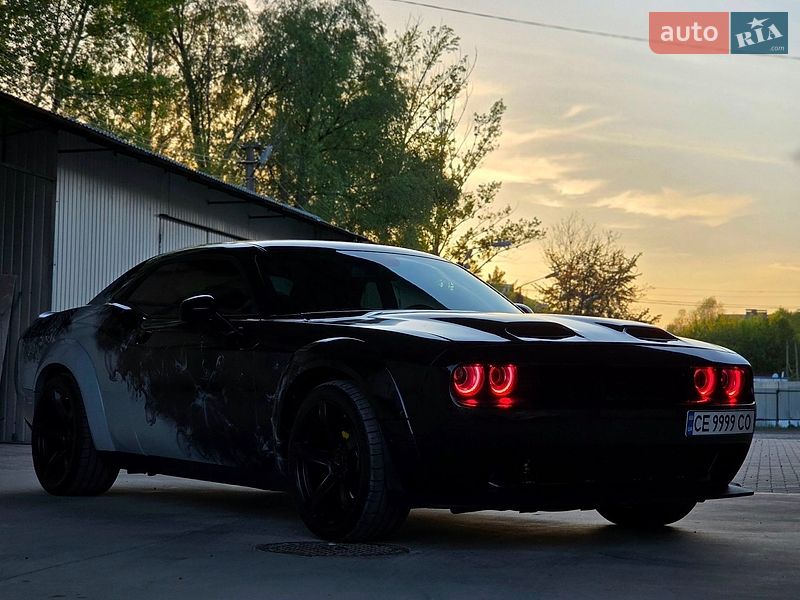 Dodge Challenger 2023