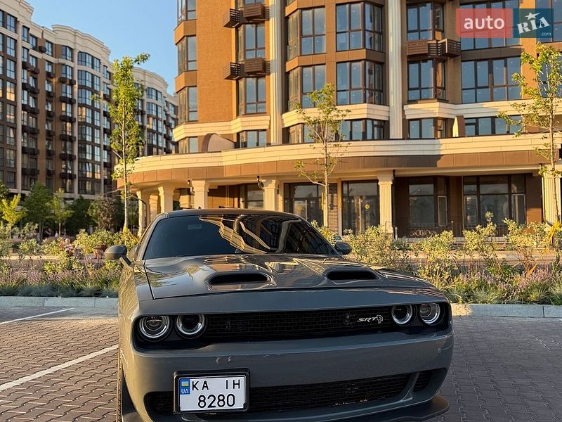 Dodge Challenger 2019