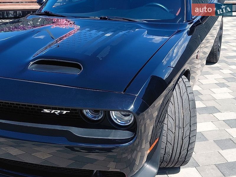 Dodge Challenger 2016
