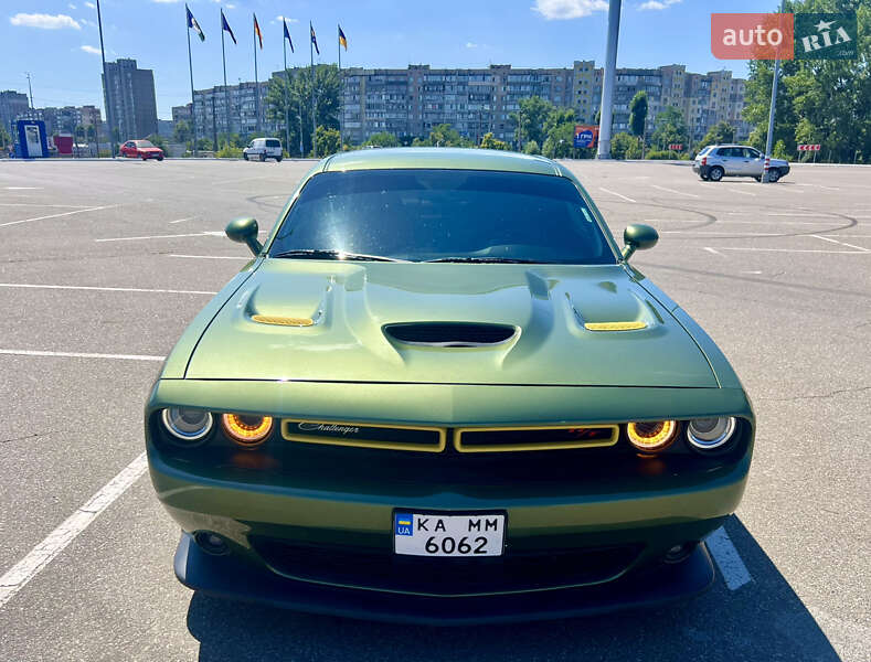 Dodge Challenger 2022