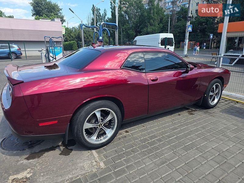 Dodge Challenger 2017