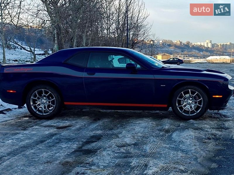 Dodge Challenger 2017
