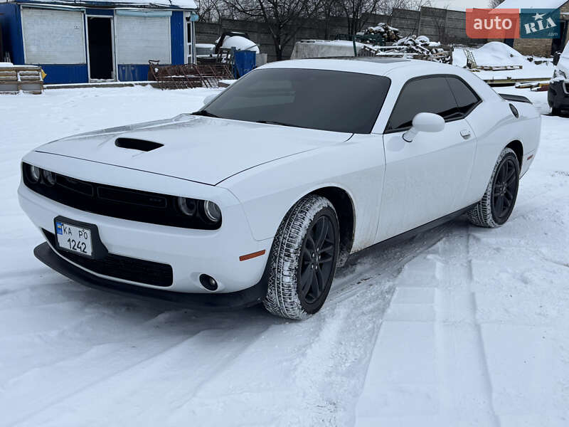 Dodge Challenger 2019