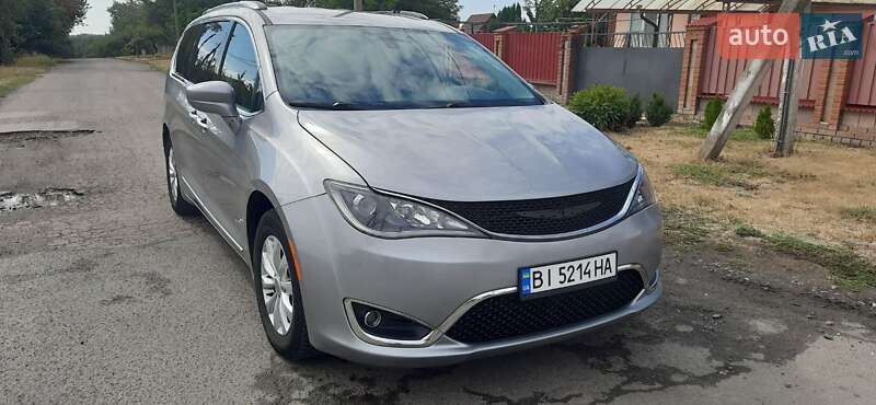 Chrysler Pacifica 2019