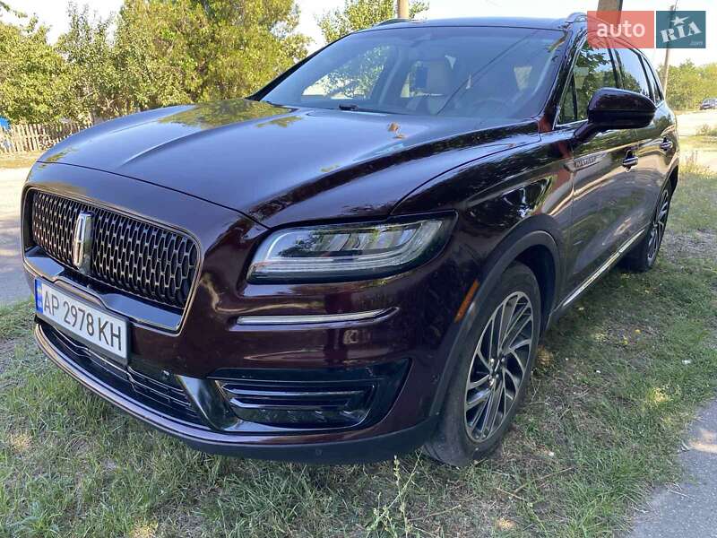 Lincoln Nautilus 2019