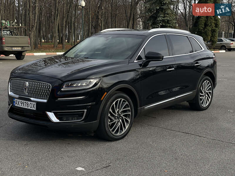Lincoln Nautilus 2019