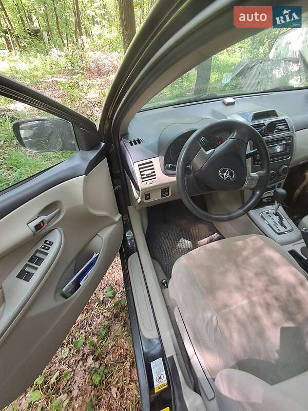 Toyota Corolla 2012