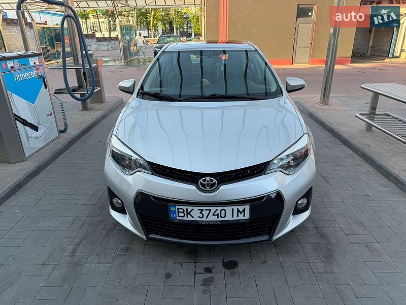 Toyota Corolla 2013