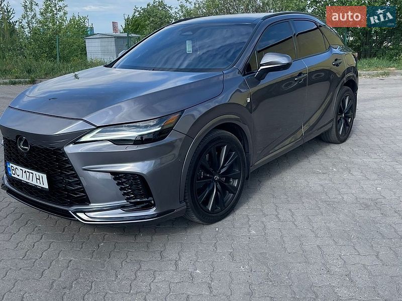 Lexus RX 2023