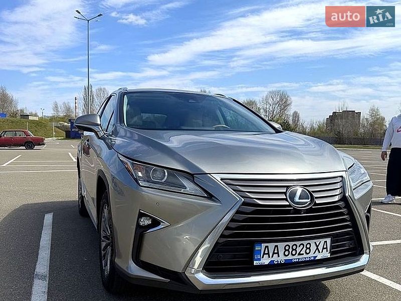 Lexus RX 2018