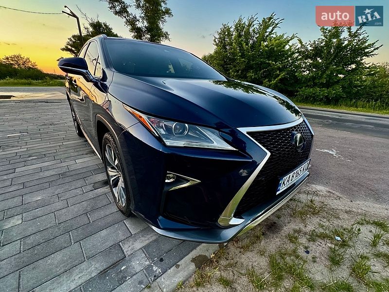 Lexus RX 2019
