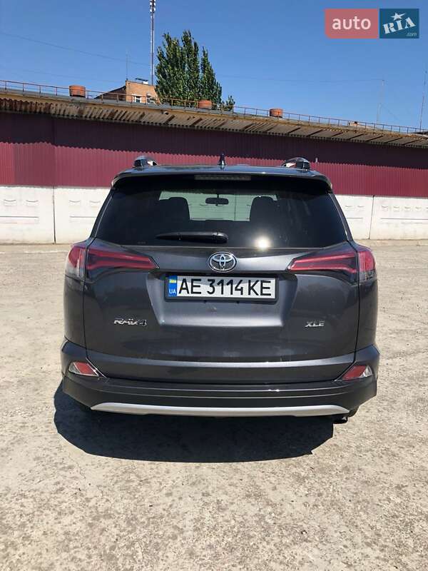 Toyota RAV4 2016