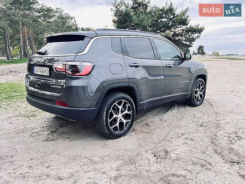Jeep Compass 2024