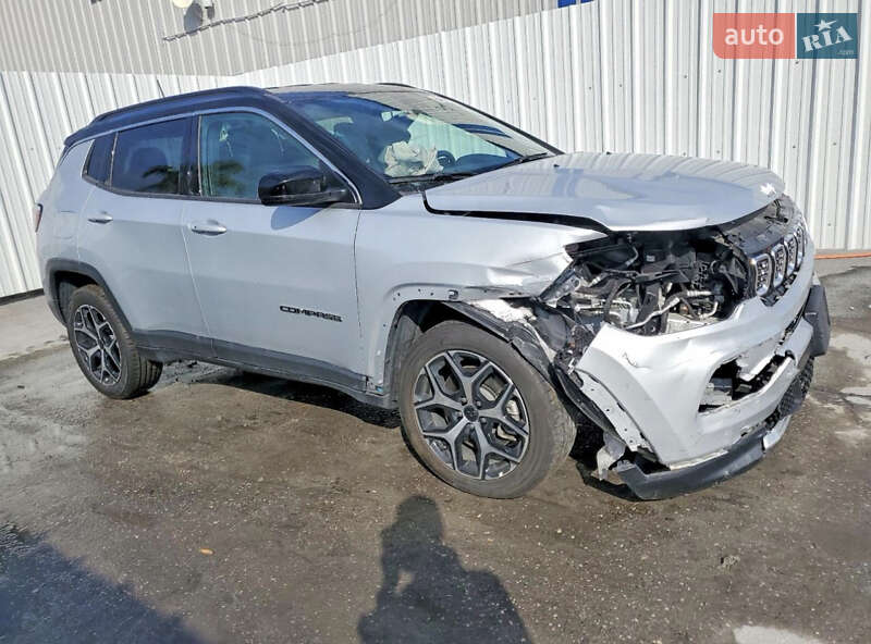 Jeep Compass 2024