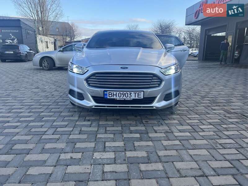 Ford Fusion 2013
