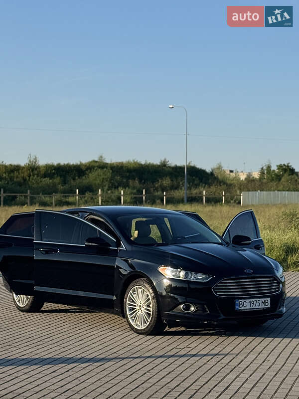 Ford Fusion 2016